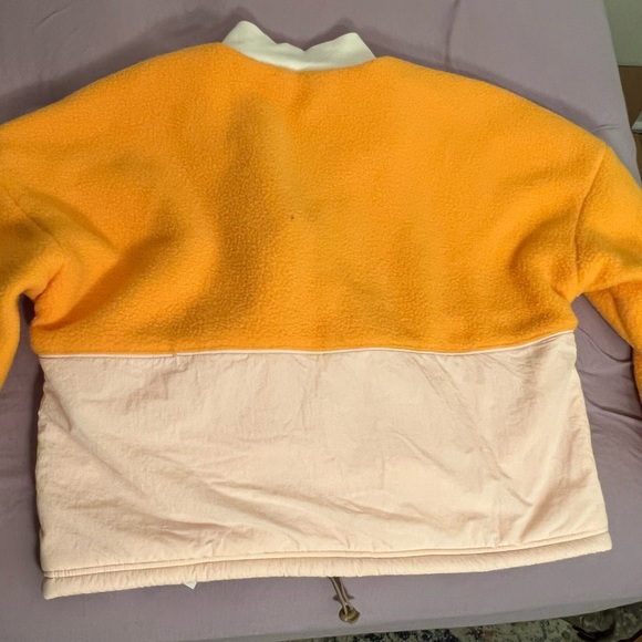 Fabletics Mallory Fleece Pullover - Picture 3 of 6